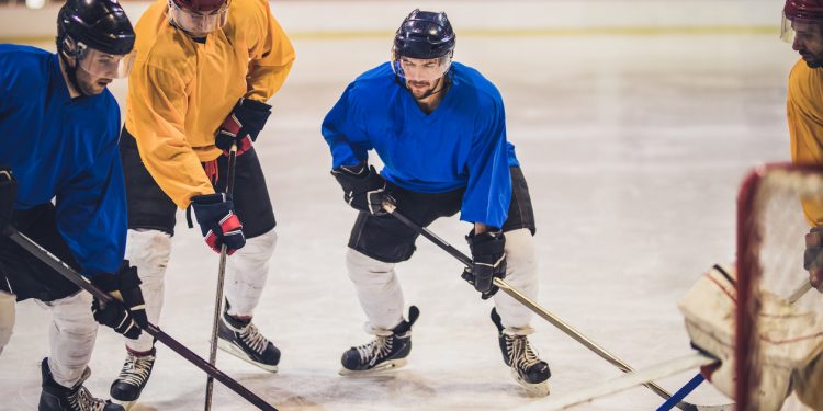 Hockey-CES-iStock-871129702-750x375