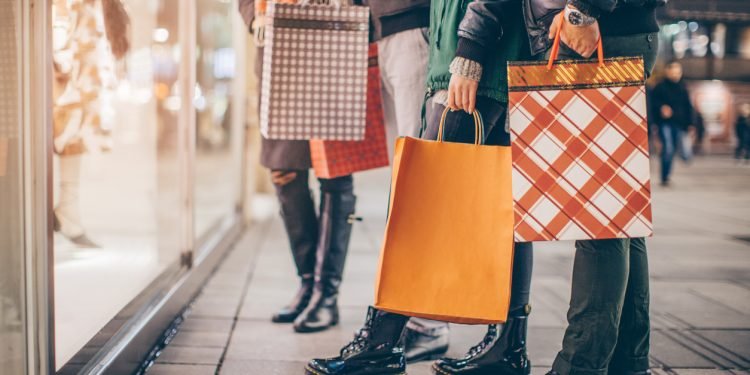 achy-holiday-feet-iStock-614347744-750x375