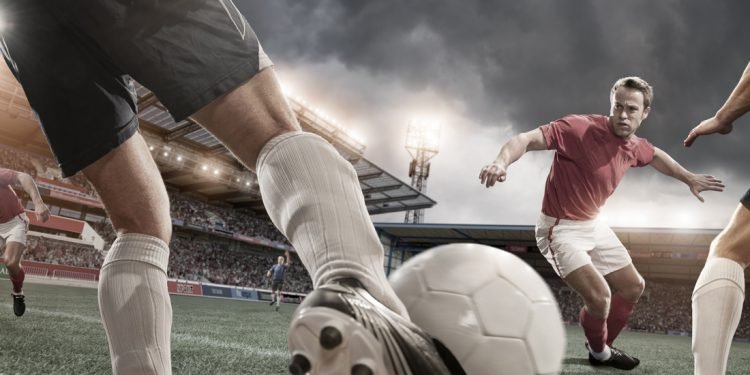 iStock-147448132-Electrolytes-Performance-sized-750x375